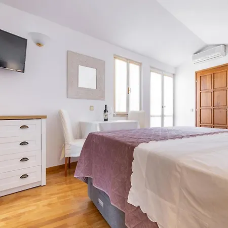 Apartman Center Of *