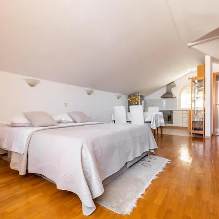 Center Of Apartment