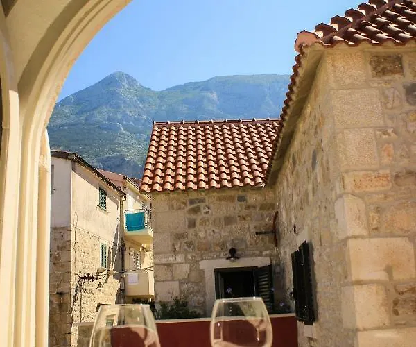 Center Of * Makarska
